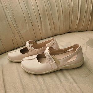 Hotter made in England leather maryjane